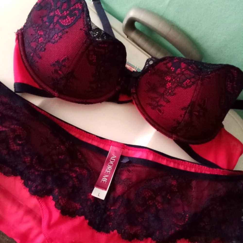 New w/tags Adore me bra and bikini bottom set